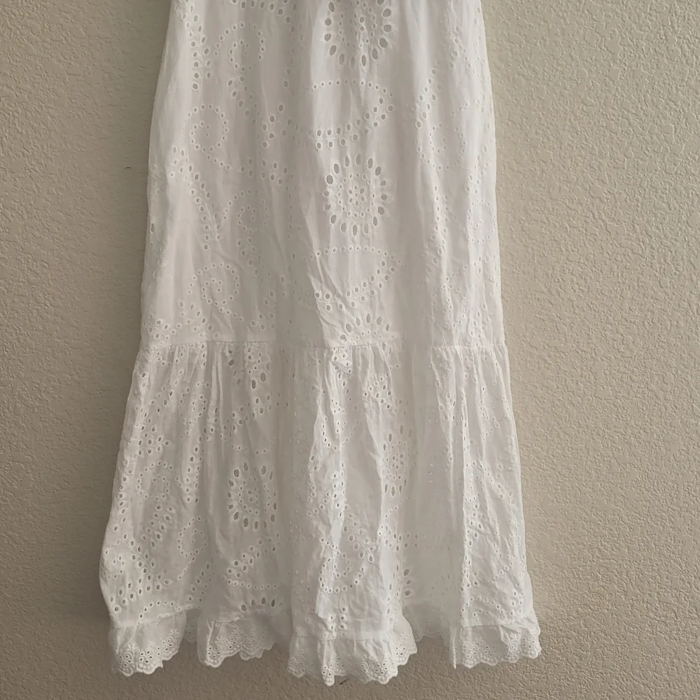 Lost + Wander NWT M White Petals of The Sky Midi Dress - Picture 4 of 8